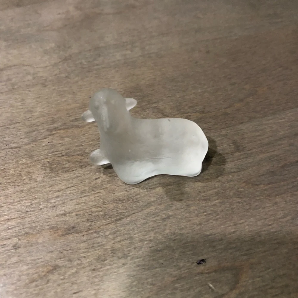 Source Unknown Frosted Glass Nativity Set in Clear White